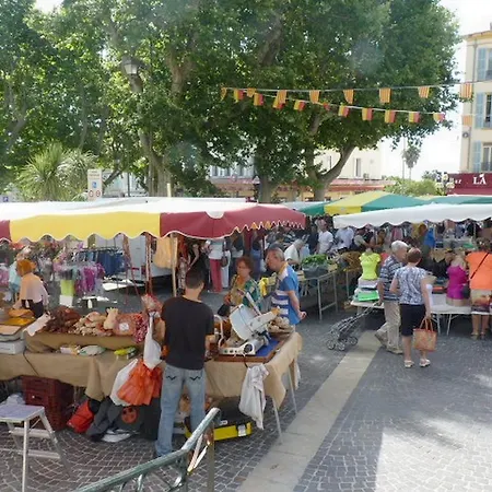 מלון Du Soleil 2*