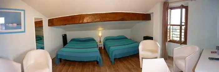 Du Soleil Hotell